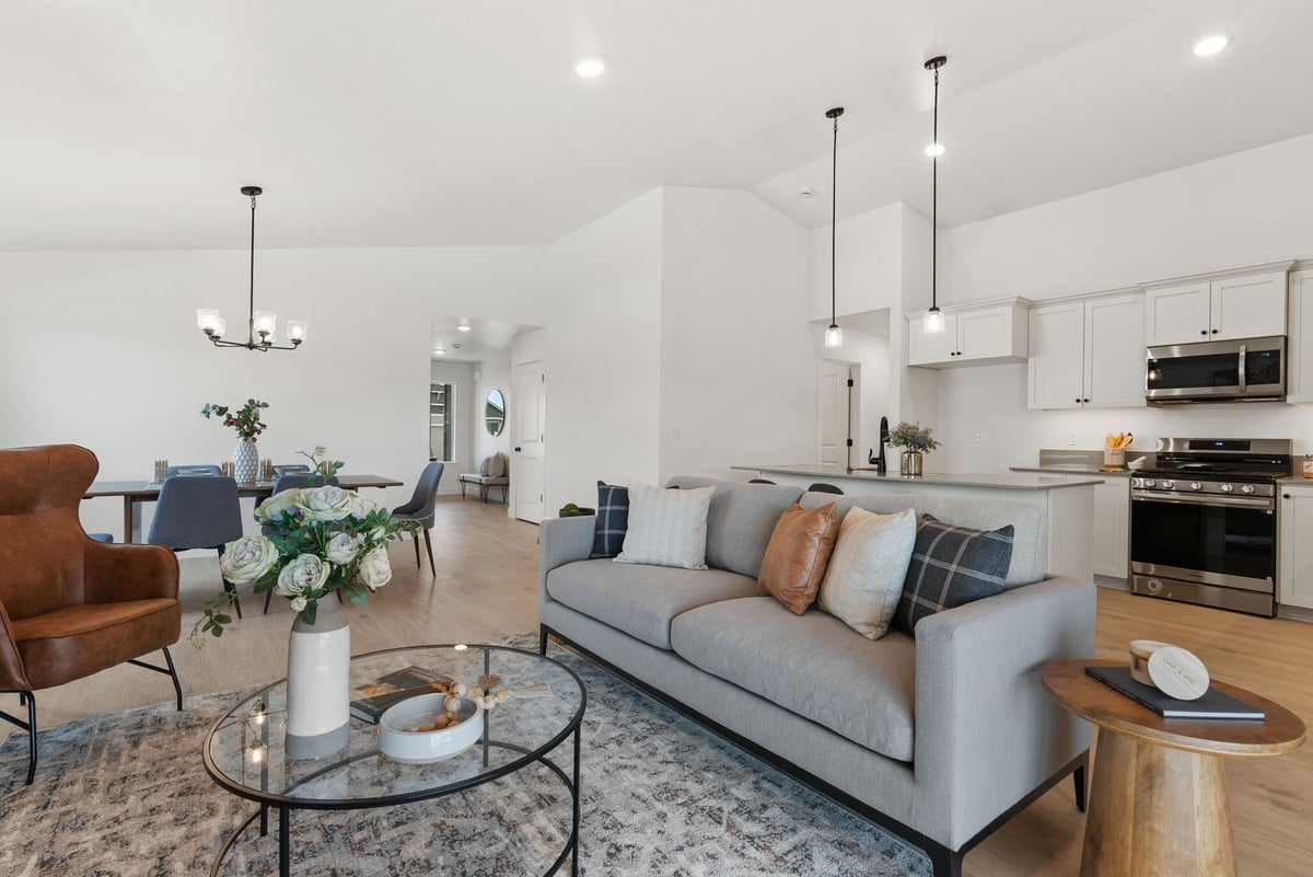 Feather-Ridge-Duet-Homes_19-web-or-mls-Riley Visuals-19